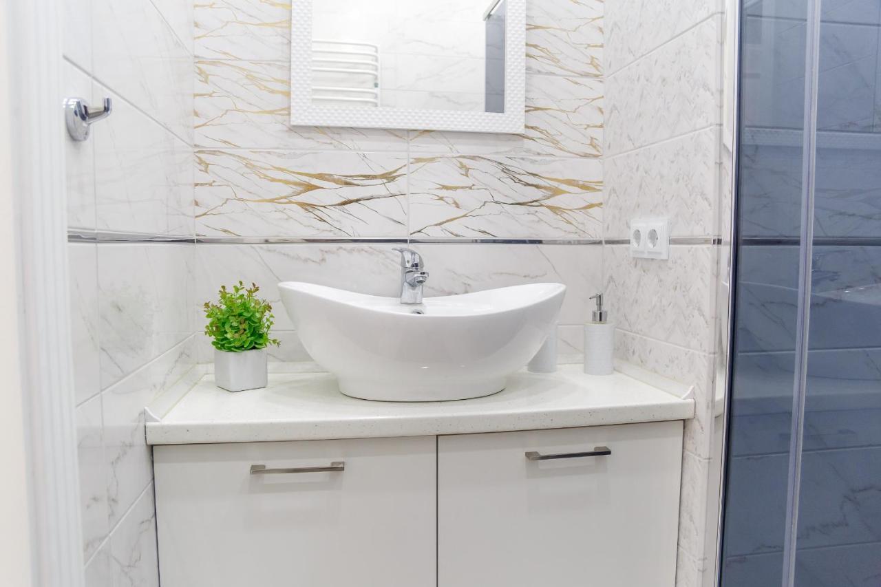 Vip- Elite Lemberg Apartments Экстерьер фото